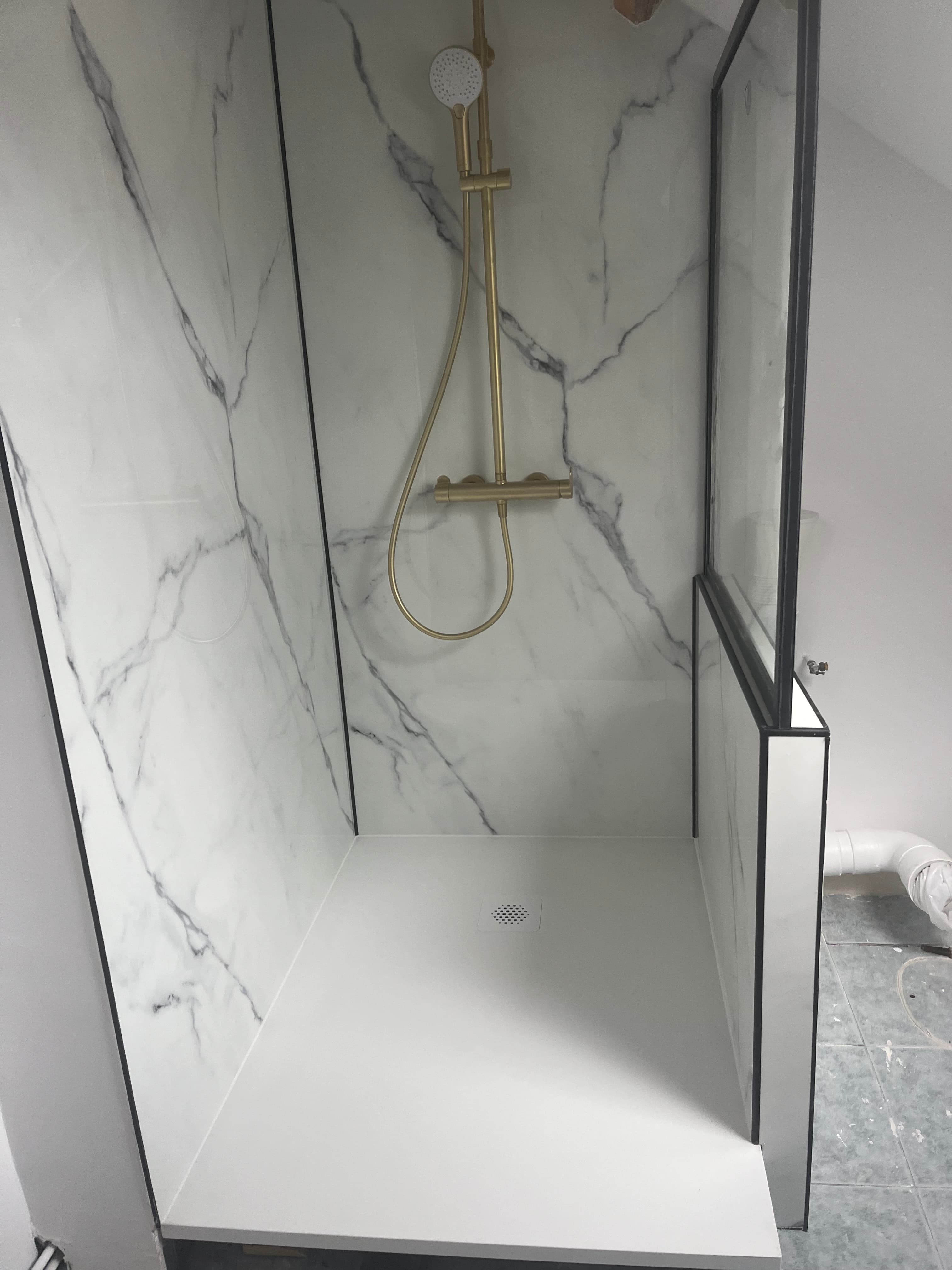 Rénovation de salle de bain sous combles à Compiègne (photo 1 sur 2)